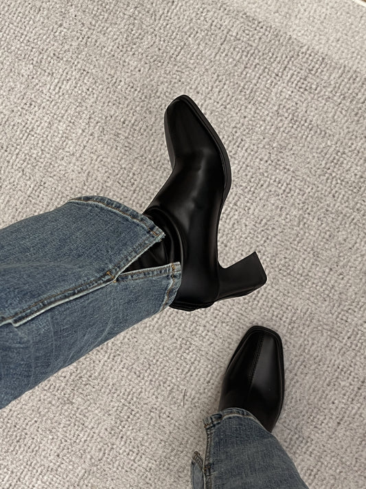 Ankle boots 2024