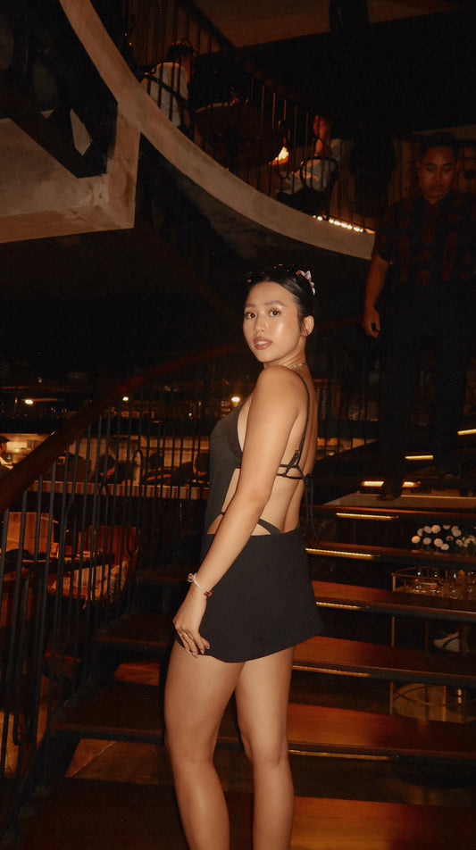 Backless bodysuit