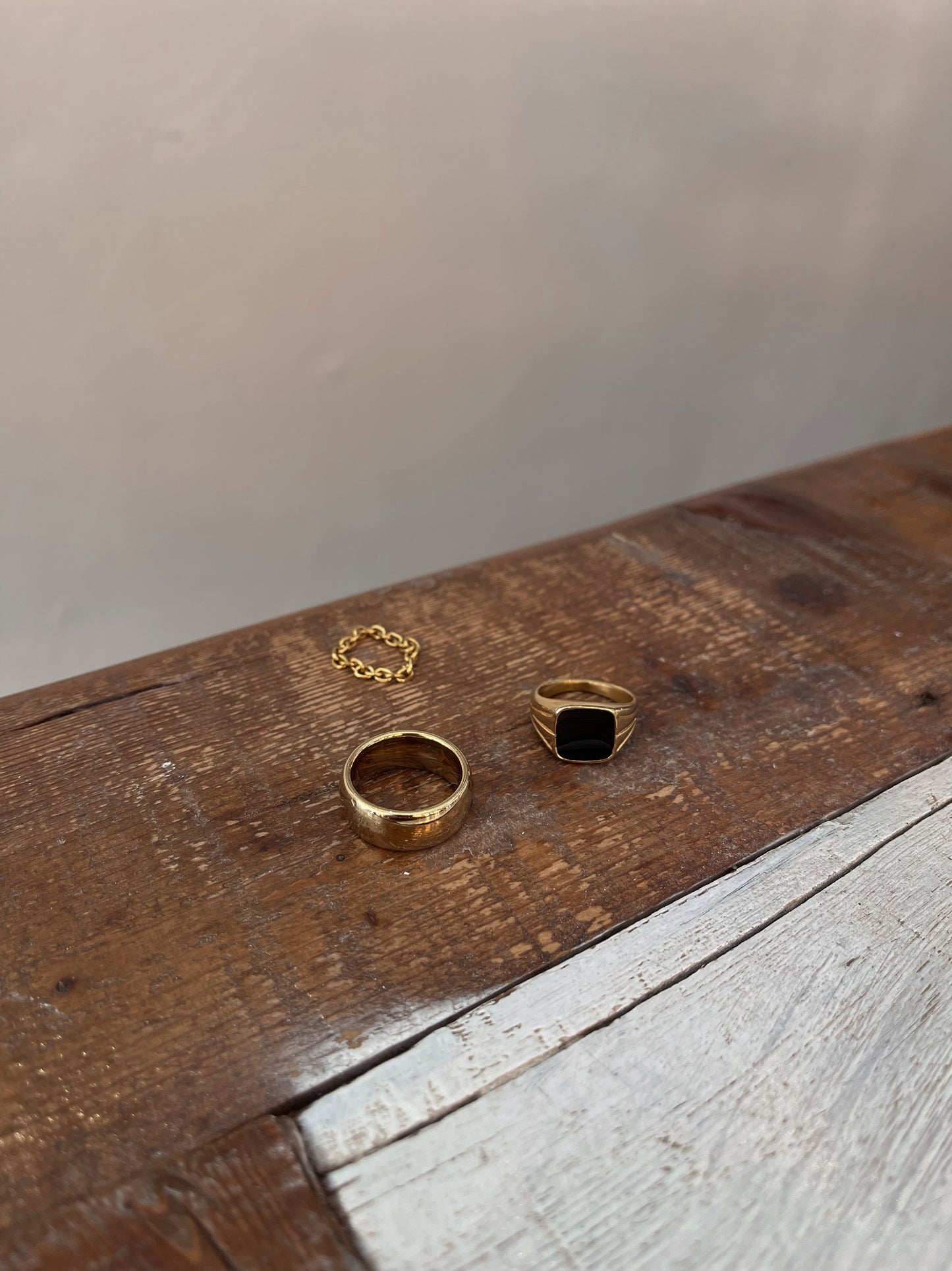 18k gold rings